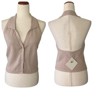 Willow & Wind sleeveless button down collared sweater vest